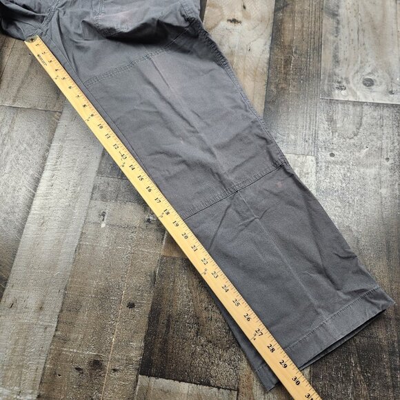 Mens LL Bean size 38x30 Standard Fit Canvas Outdoor Hiking Pants Shorts - Picture 6 of 10